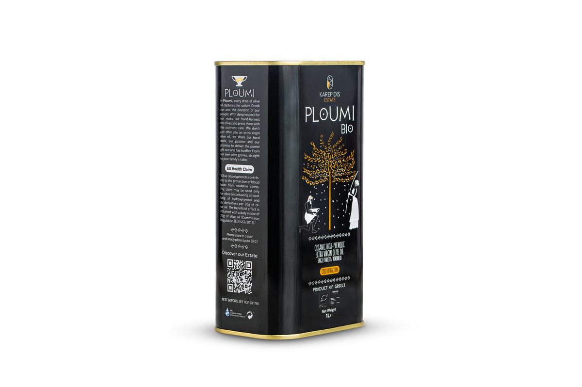 PLOUMI BIO organic high-phenolic extra virgin olive oil, 1L black metal tin, angled view showing front label and side panel with EU health claim text and QR code — Karepidis Estate, Crete